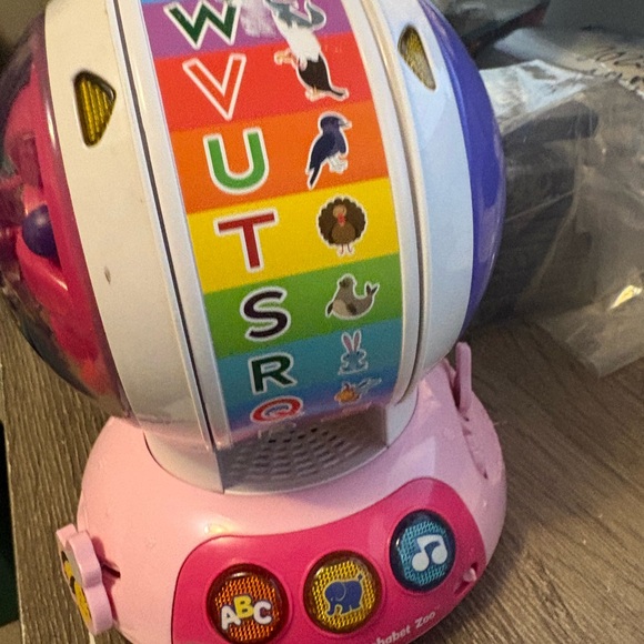 Interactive Alphabet Learning Sphere - Picture 2 of 10